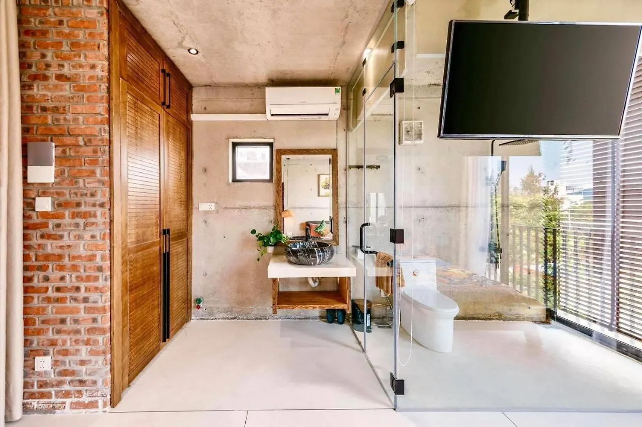Stunning Unique Pool House - 4 Bedroom - 5Wc - 4 Minutes To The Beach Da Nang