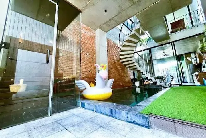 Stunning Unique Pool House - 4 Bedroom - 5Wc - 4 Minutes To The Beach Da Nang Villa